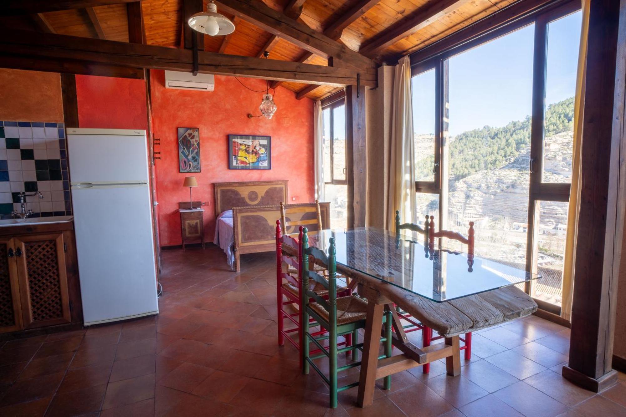 Casa Rural Los Ventanales アルカラ・デル・フカル エクステリア 写真