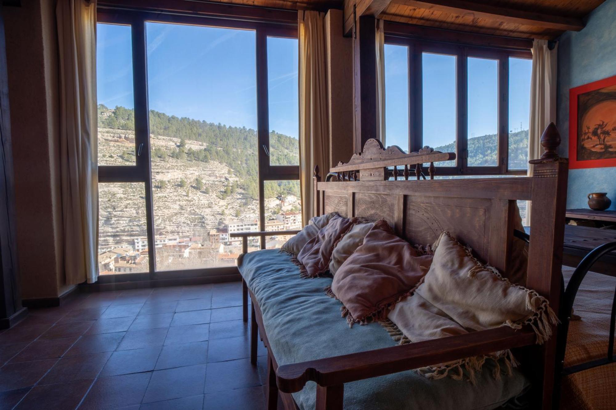 Casa Rural Los Ventanales アルカラ・デル・フカル エクステリア 写真